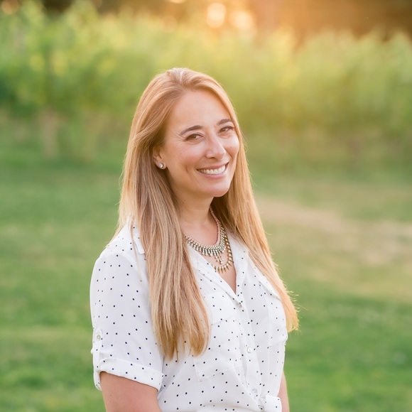 Meet your Posher, Rachelle - Picture 1 of 1